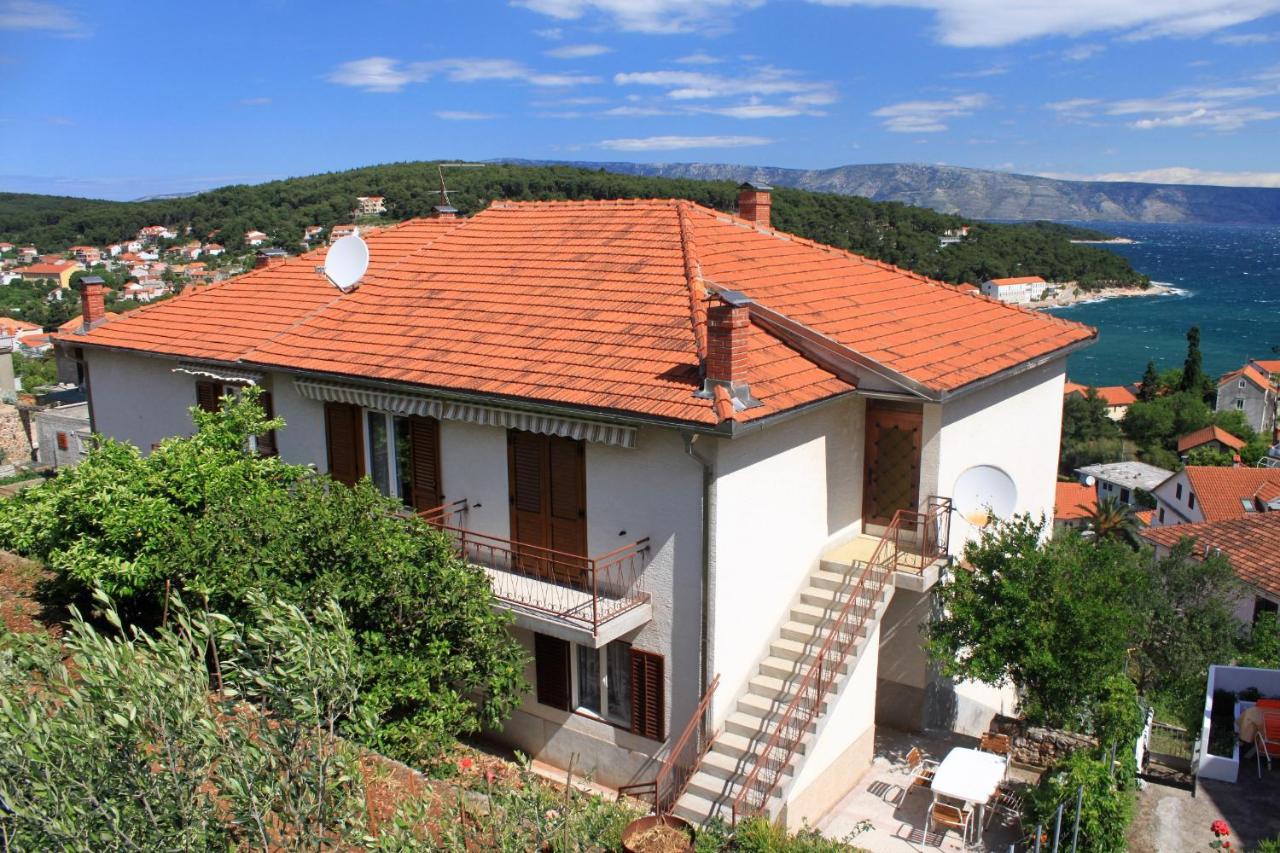 Guest house Apartments And Rooms With Parking Space Jelsa, Hvar - 8798